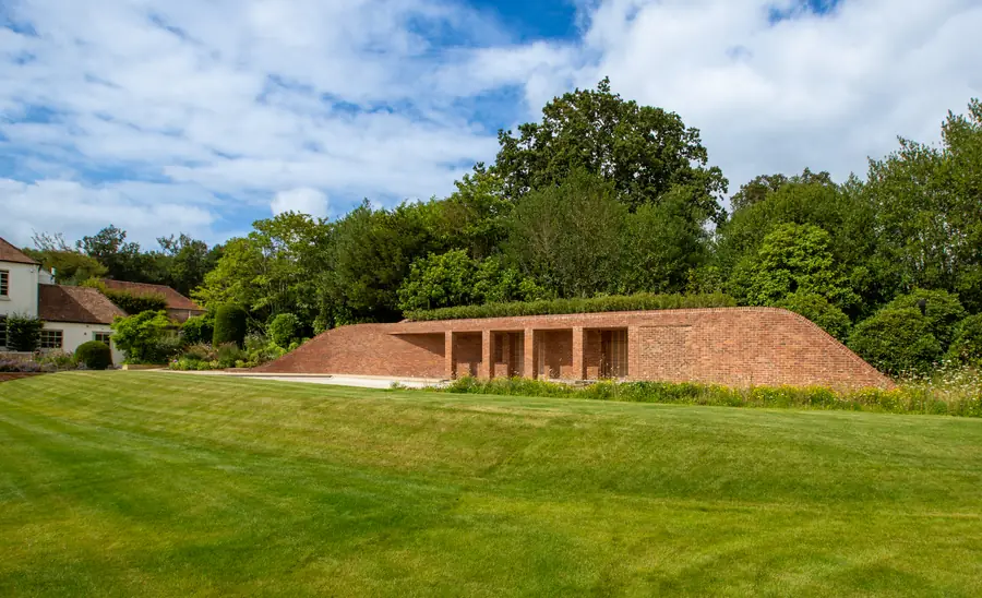 Pembury Pool House